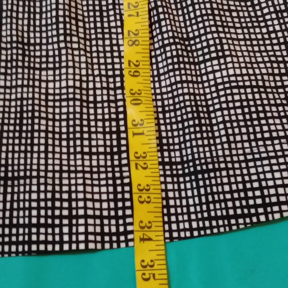 EXPRESS DRESS WITH BLACK AND WHITE CHECK SKIRT, SIZE 2 - Picture 8 of 10